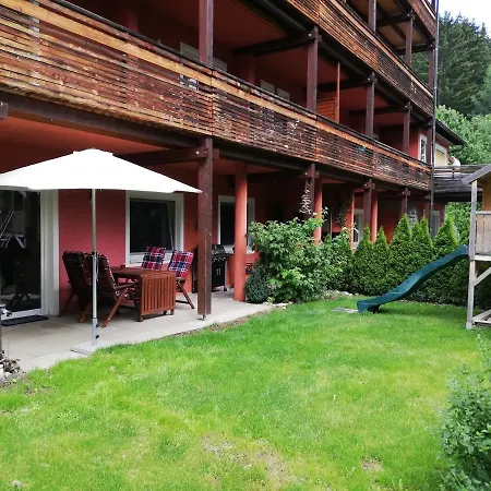 Jonas Apartmán