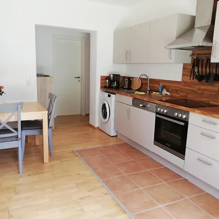 Jonas Apartament *